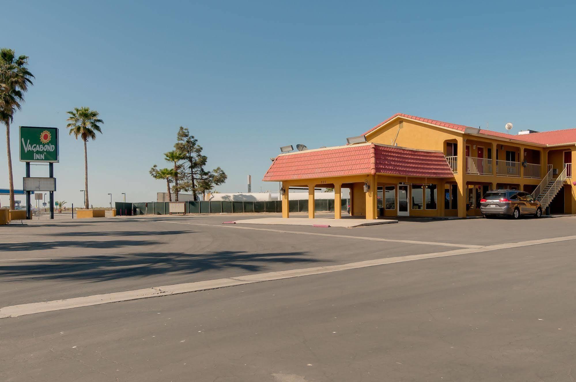 Vagabond Inn Buttonwillow I-5 Exit 253 贝克斯菲尔德 外观 照片